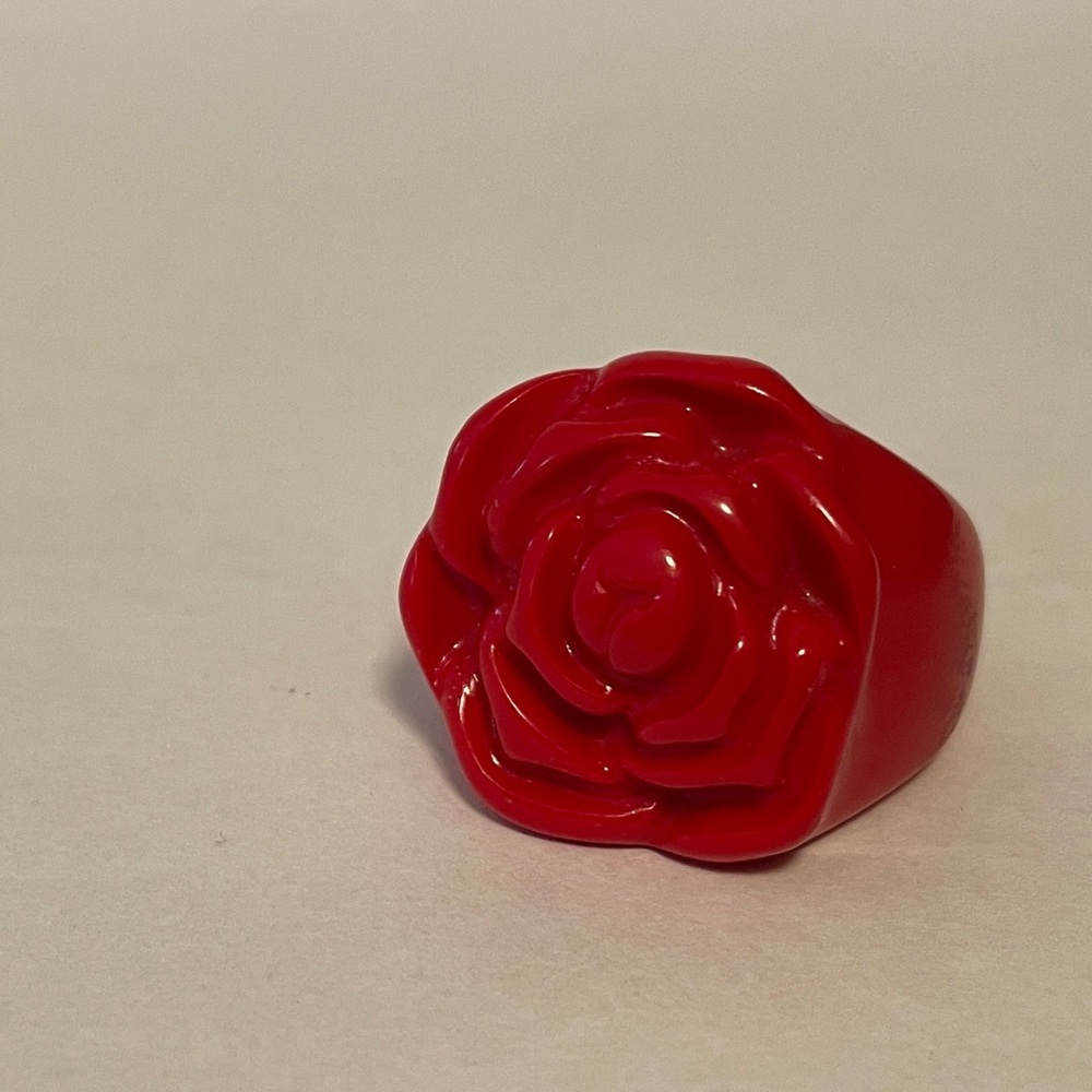 Red Resin Rose Ring